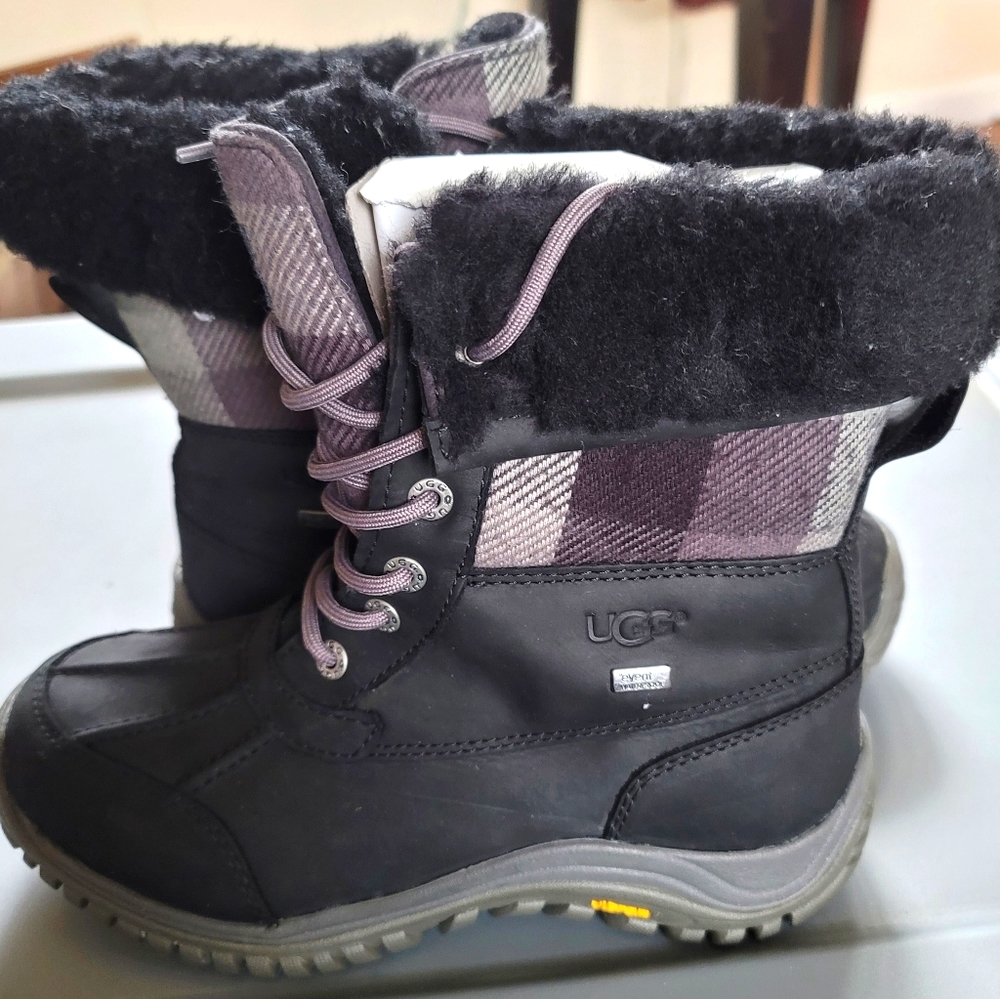 UGG ADIRONDACK II PLAID STOUT SHEEPSKIN BOOTS